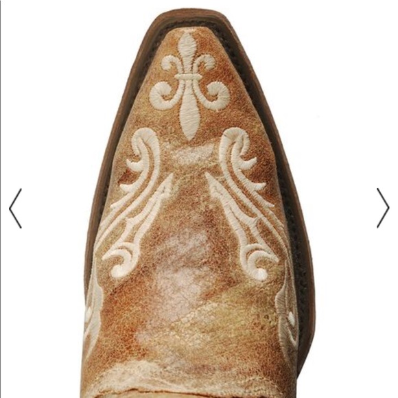 ⚜️Corral  Fleur-De-Lis Embroidered Cowgirl boots - Picture 2 of 8